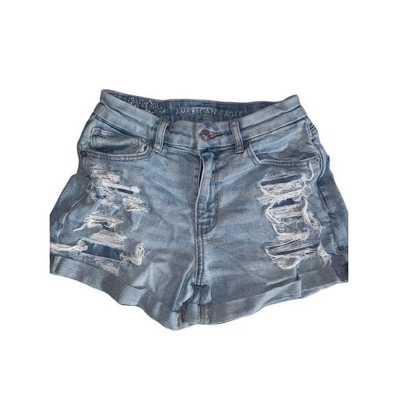 AMERICAN EAGLE DENIM SHORTS CURVY MOM SHORT SIZE 2 - Picture 1 of 5